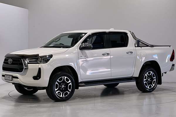 2021 Toyota Hilux SR5 GUN126R 4X4