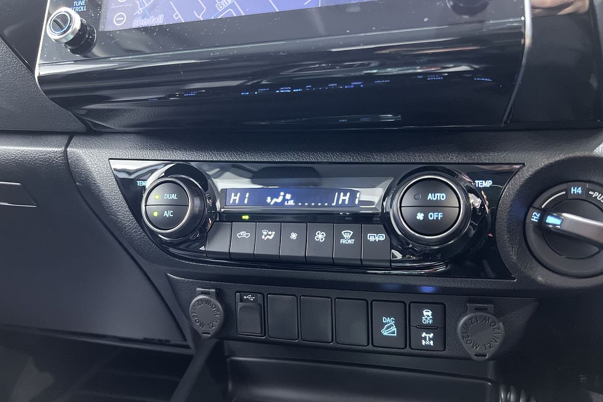 2021 Toyota Hilux SR5 GUN126R 4X4