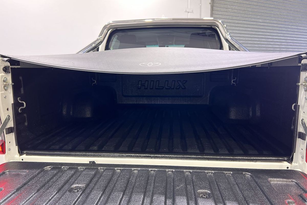 2021 Toyota Hilux SR5 GUN126R 4X4