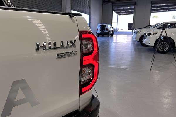 2021 Toyota Hilux SR5 GUN126R 4X4