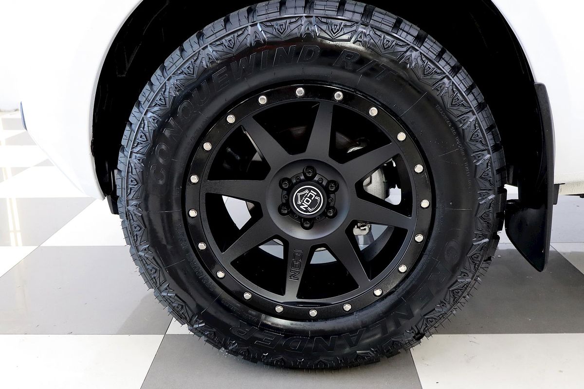 2021 Nissan Navara SL D23 Rear Wheel Drive