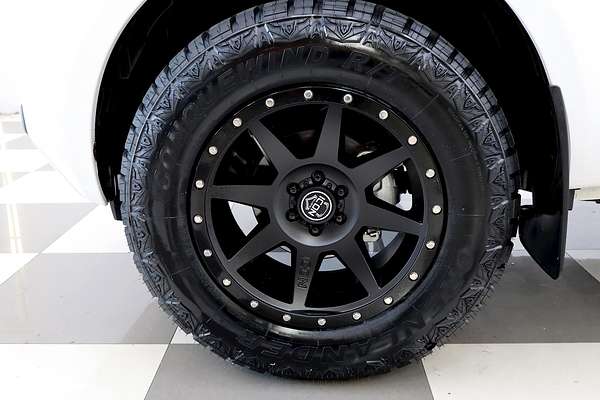 2021 Nissan Navara SL D23 Rear Wheel Drive