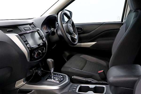 2021 Nissan Navara SL D23 Rear Wheel Drive