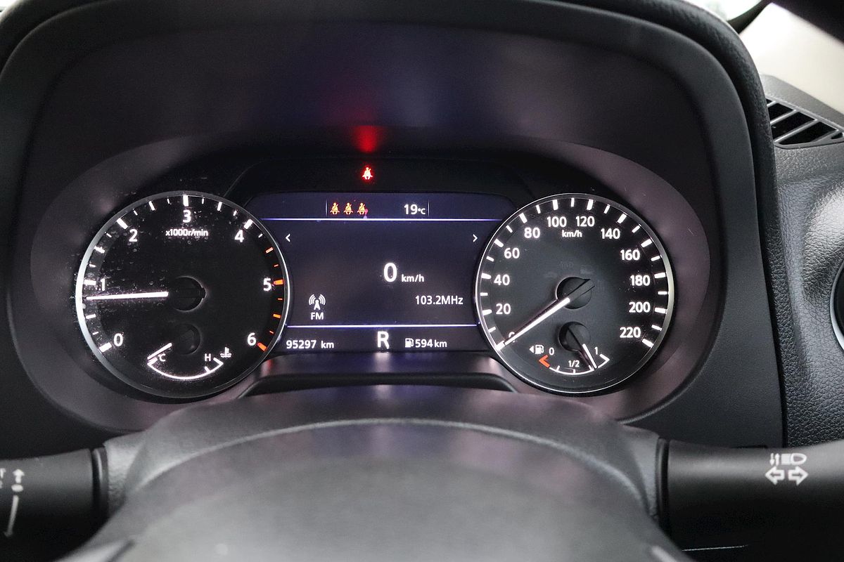 2021 Nissan Navara SL D23 Rear Wheel Drive