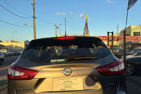 2014 Nissan Qashqai  ST