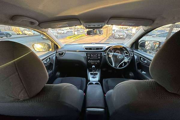 2014 Nissan Qashqai  ST
