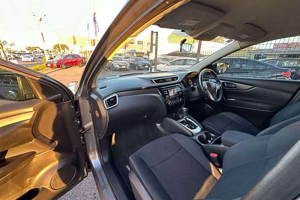 2014 Nissan Qashqai  ST