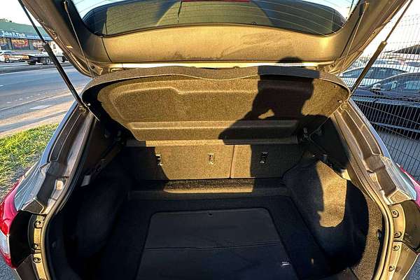 2014 Nissan Qashqai  ST