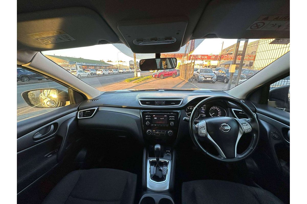 2014 Nissan Qashqai  ST