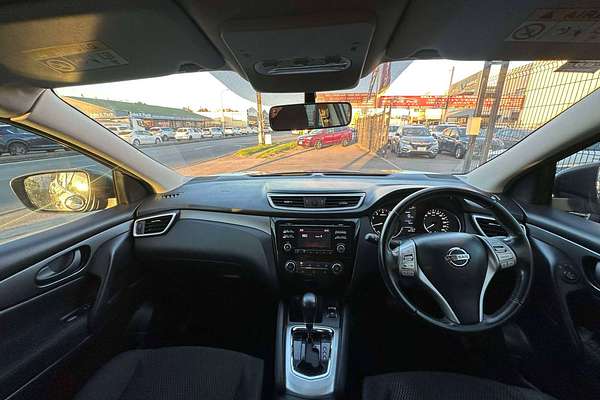 2014 Nissan Qashqai  ST