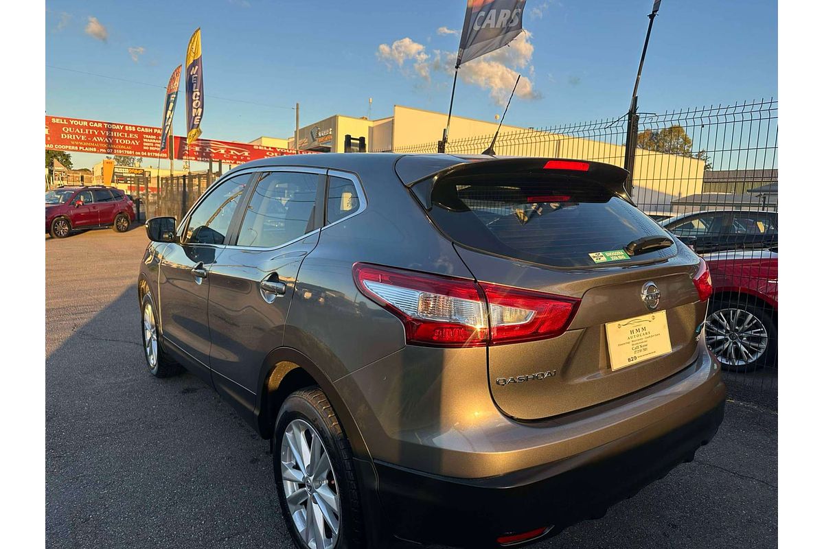 2014 Nissan Qashqai  ST