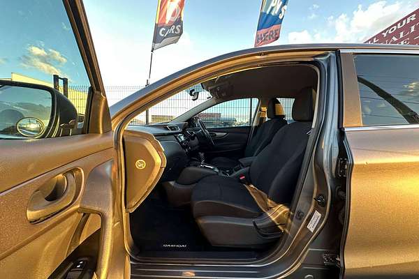 2014 Nissan Qashqai  ST