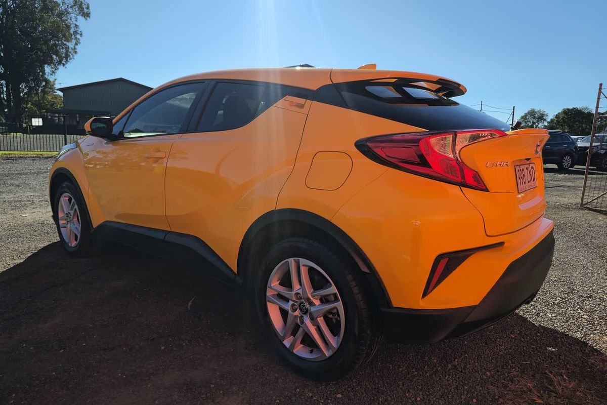 2020 Toyota C-HR NGX10R