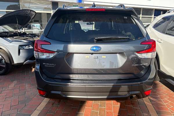 2024 Subaru Forester 2.5i Luxury Special Edition S5