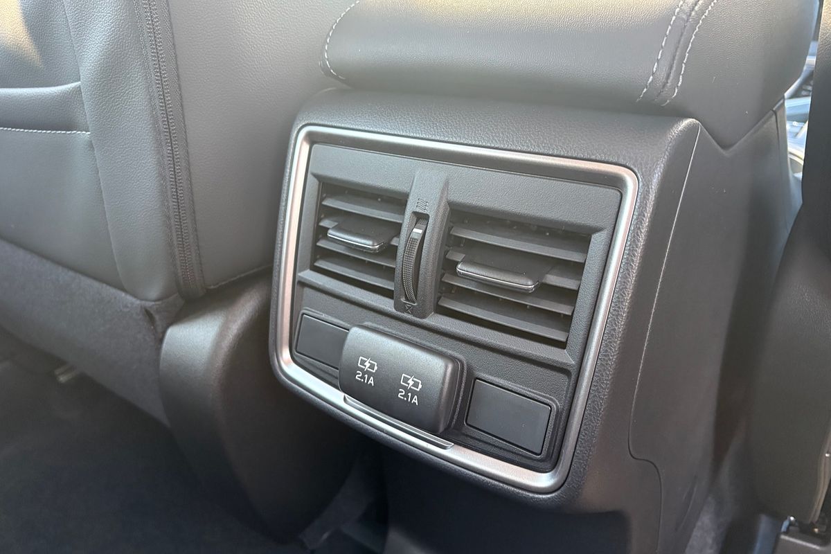 2024 Subaru Forester 2.5i Luxury Special Edition S5