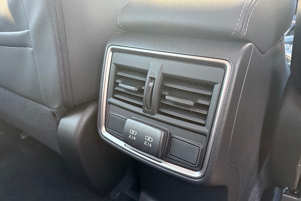 2024 Subaru Forester 2.5i Luxury Special Edition S5