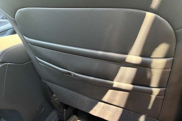 2024 Subaru Forester 2.5i Luxury Special Edition S5