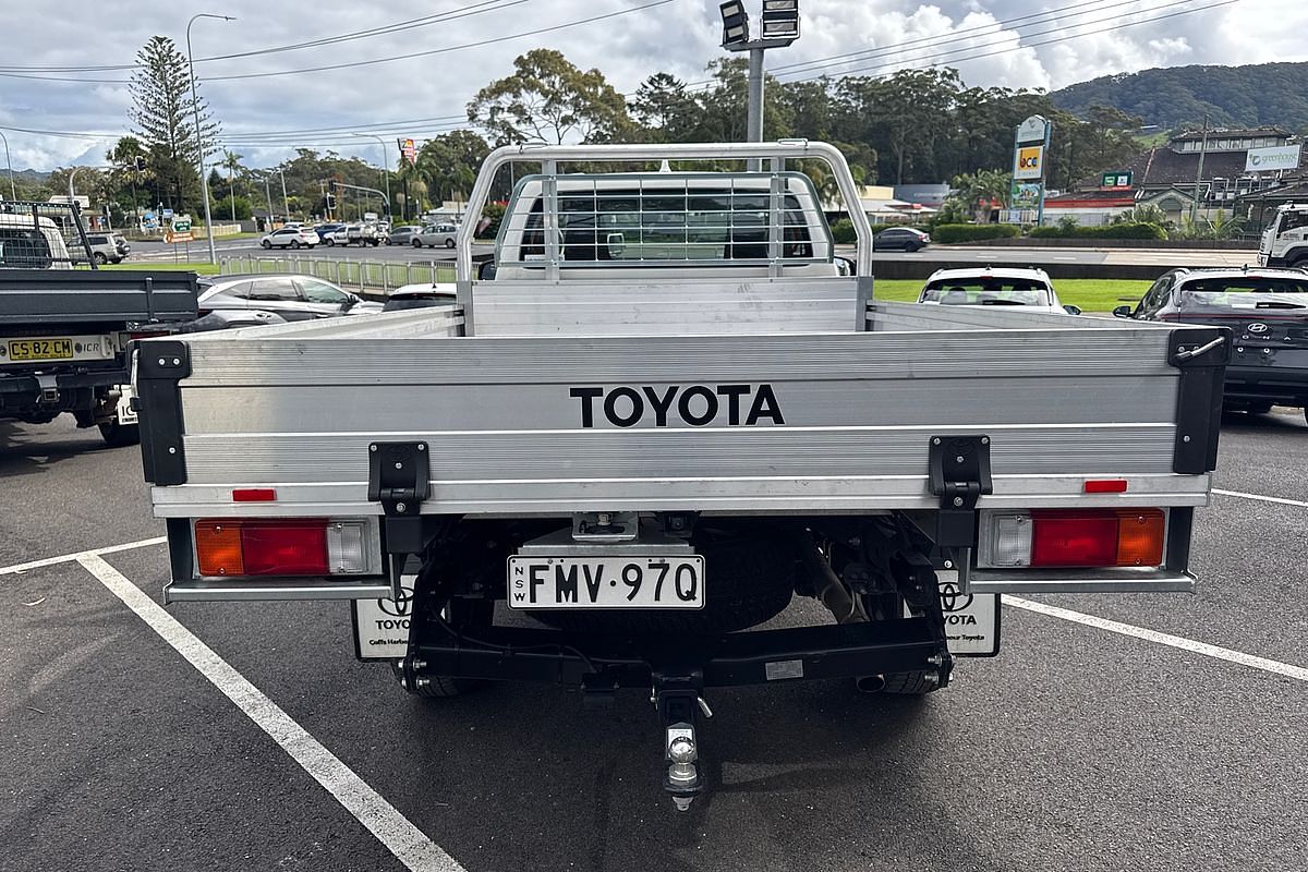 2024 Toyota Hilux SR GUN126R 4X4