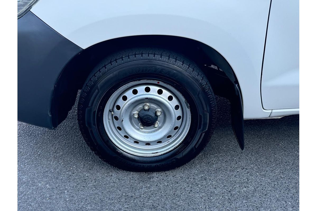 2015 Toyota Hilux Workmate KUN16R Rear Wheel Drive