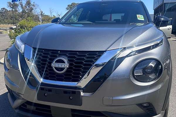 2025 Nissan JUKE ST-L F16