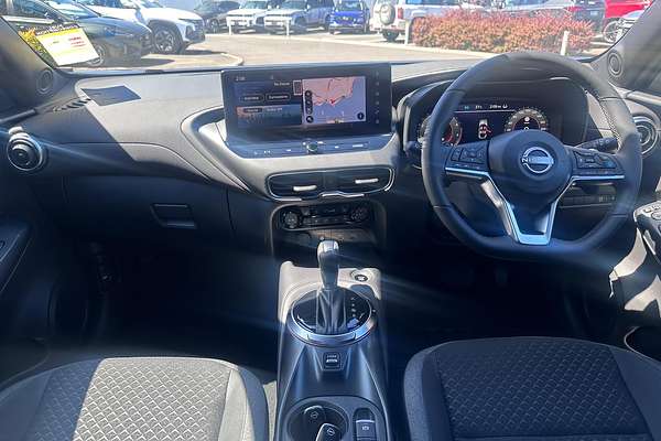 2025 Nissan JUKE ST-L F16
