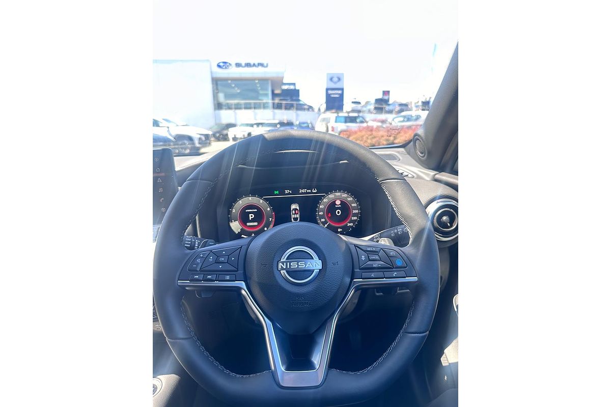 2025 Nissan JUKE ST-L F16