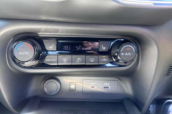 2025 Nissan JUKE ST-L F16