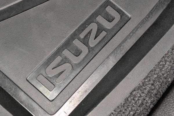 2025 Isuzu D-MAX LS-U 4X4