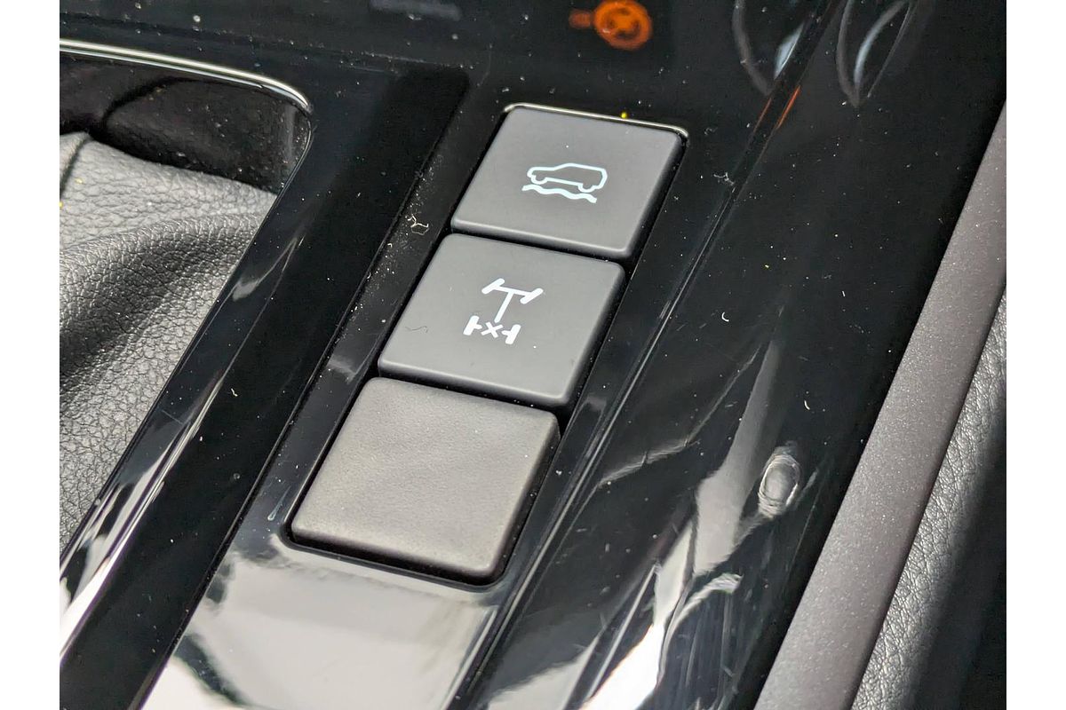 2025 Isuzu D-MAX LS-U 4X4