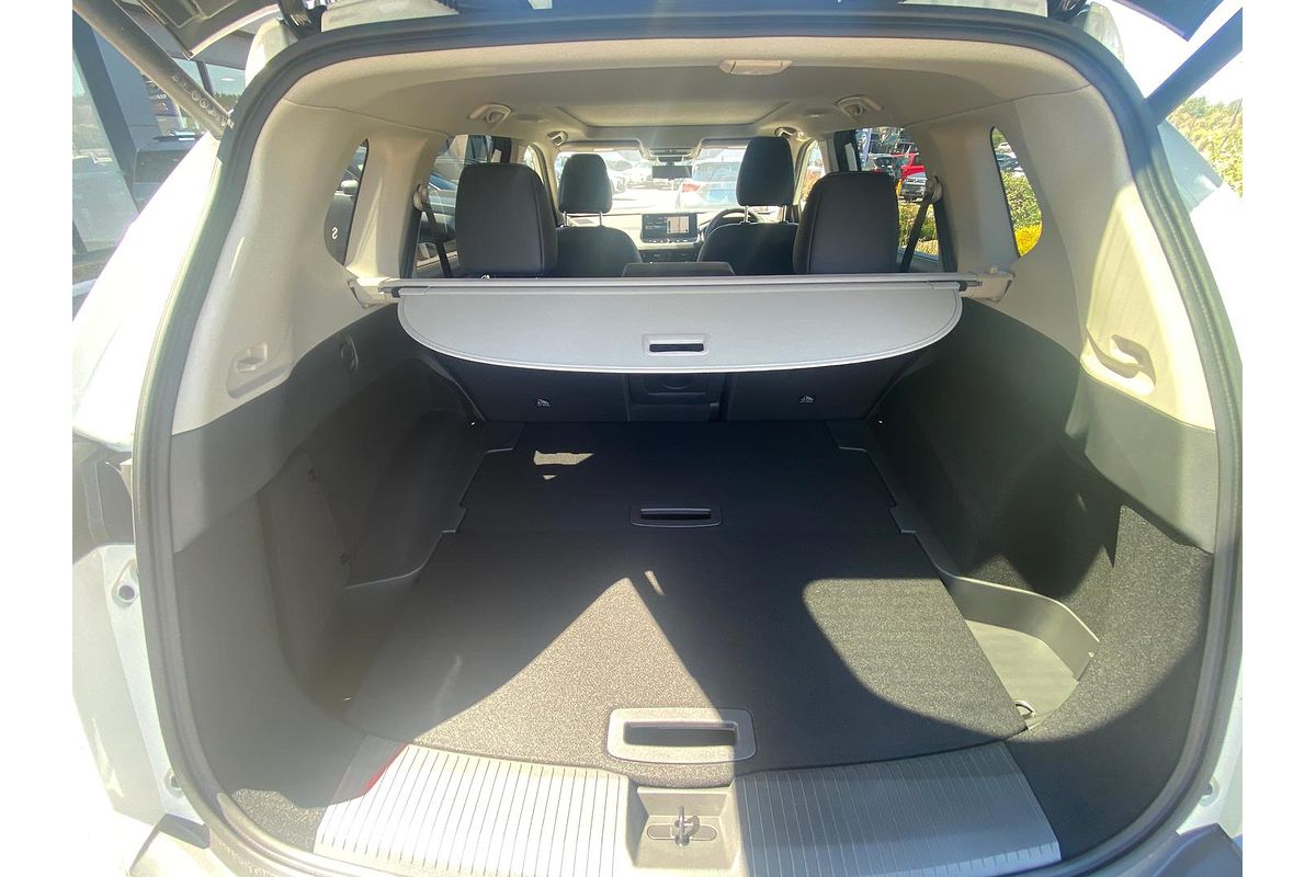 2024 Nissan X-TRAIL Ti-L T33