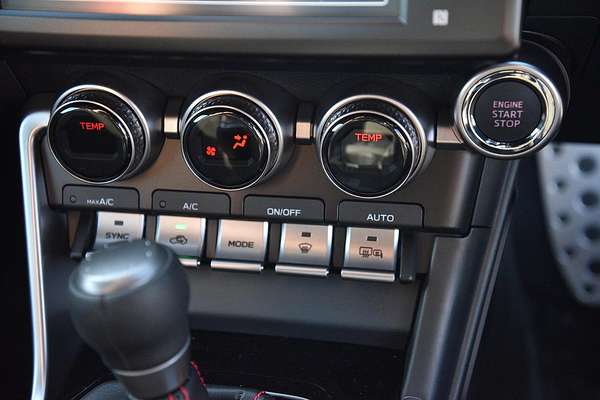 2024 Subaru BRZ S ZD8
