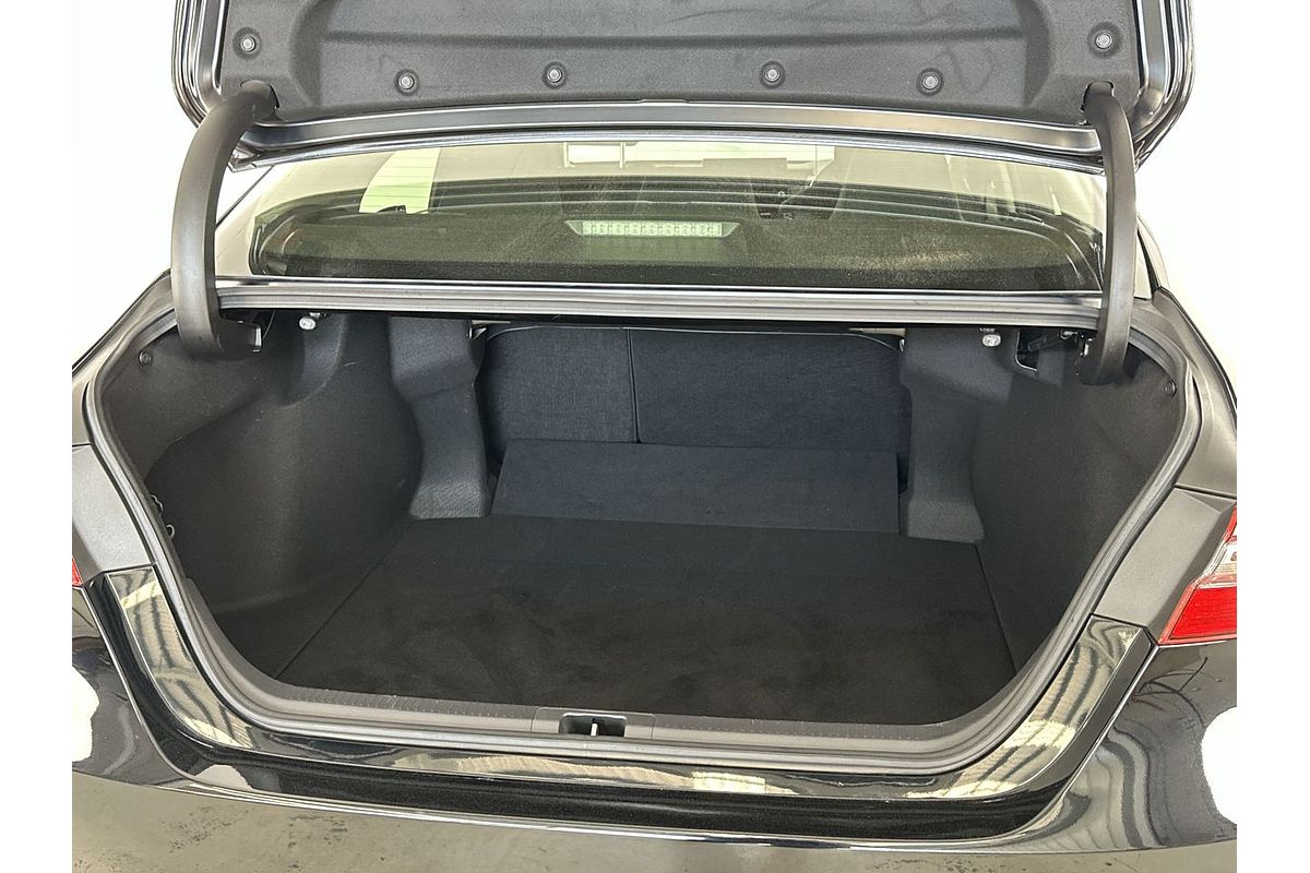2024 Toyota Camry Ascent Sport AXVH80R