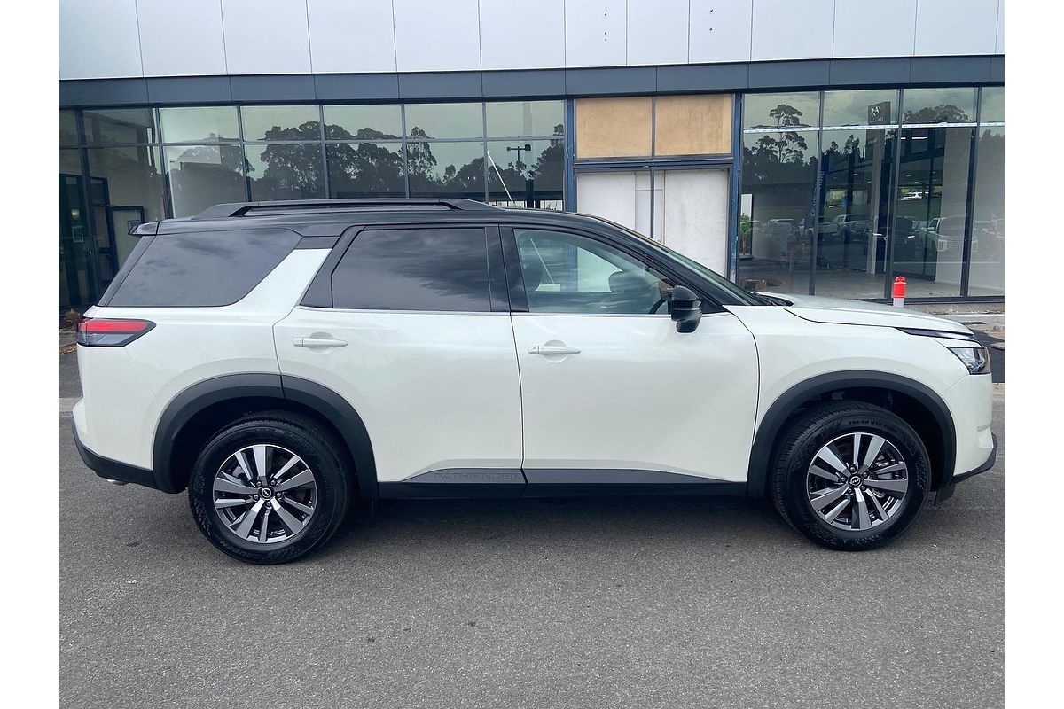 2024 Nissan Pathfinder Ti R53