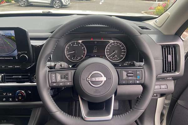 2024 Nissan Pathfinder Ti R53