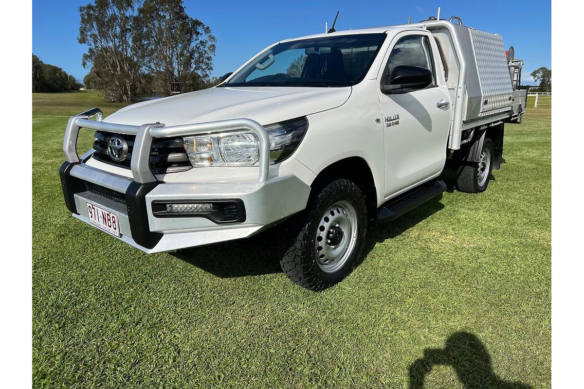 2015 Toyota Hilux SR GUN126R 4X4