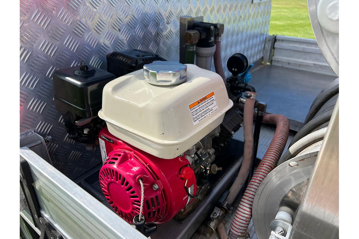 2015 Toyota Hilux SR GUN126R 4X4