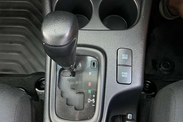 2015 Toyota Hilux SR GUN126R 4X4
