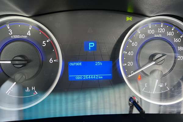 2015 Toyota Hilux SR GUN126R 4X4