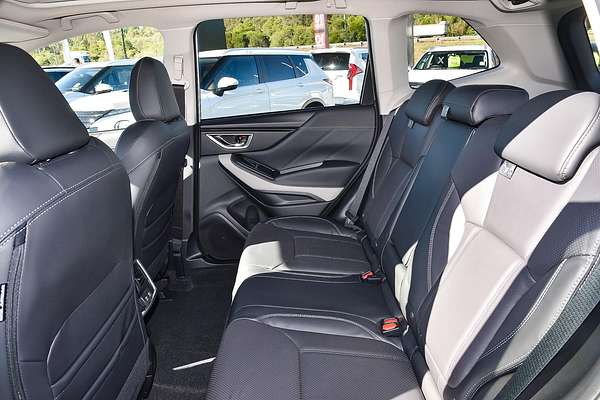 2025 Subaru Forester 2.5i-S S5
