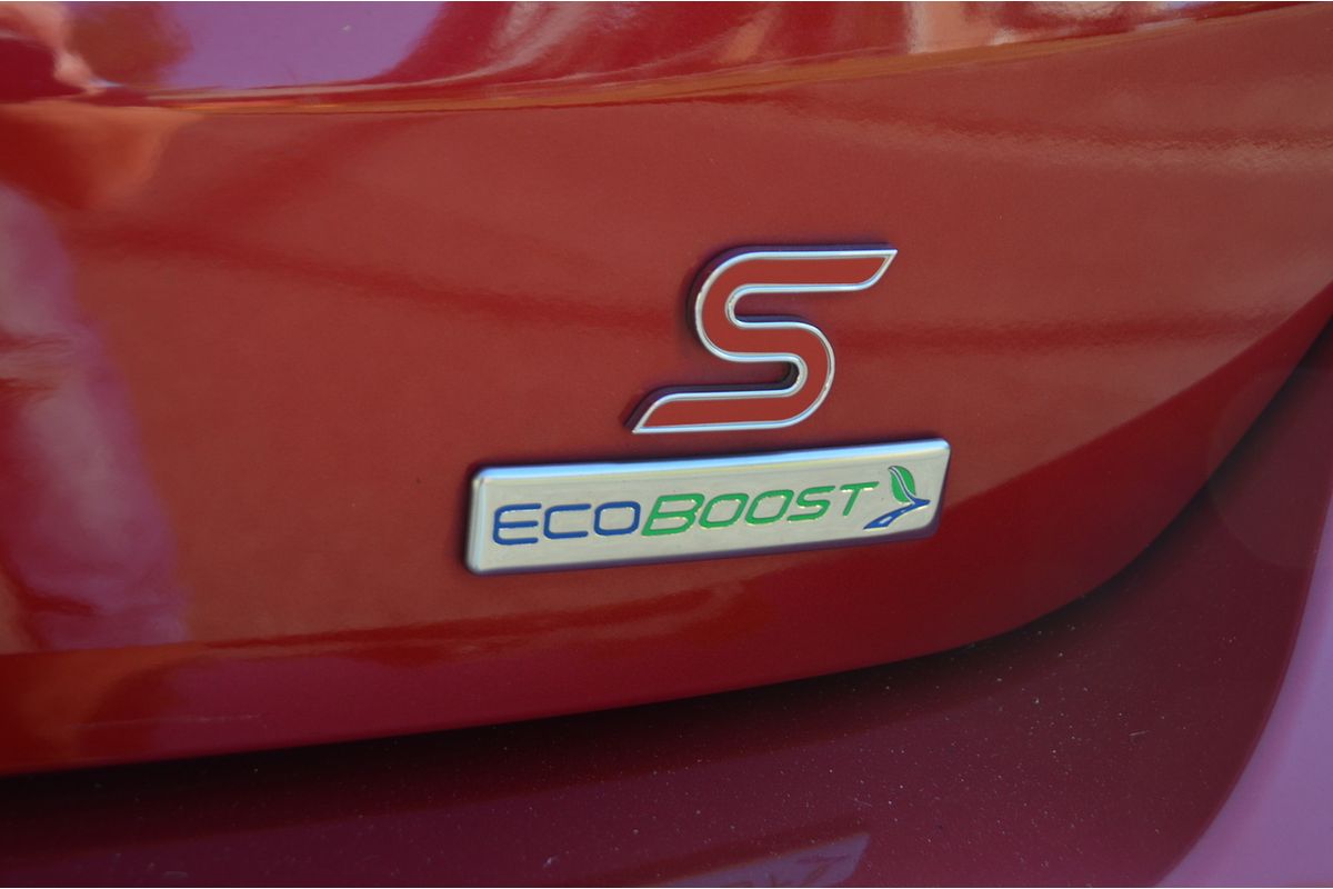 2016 Ford Focus Sport LZ