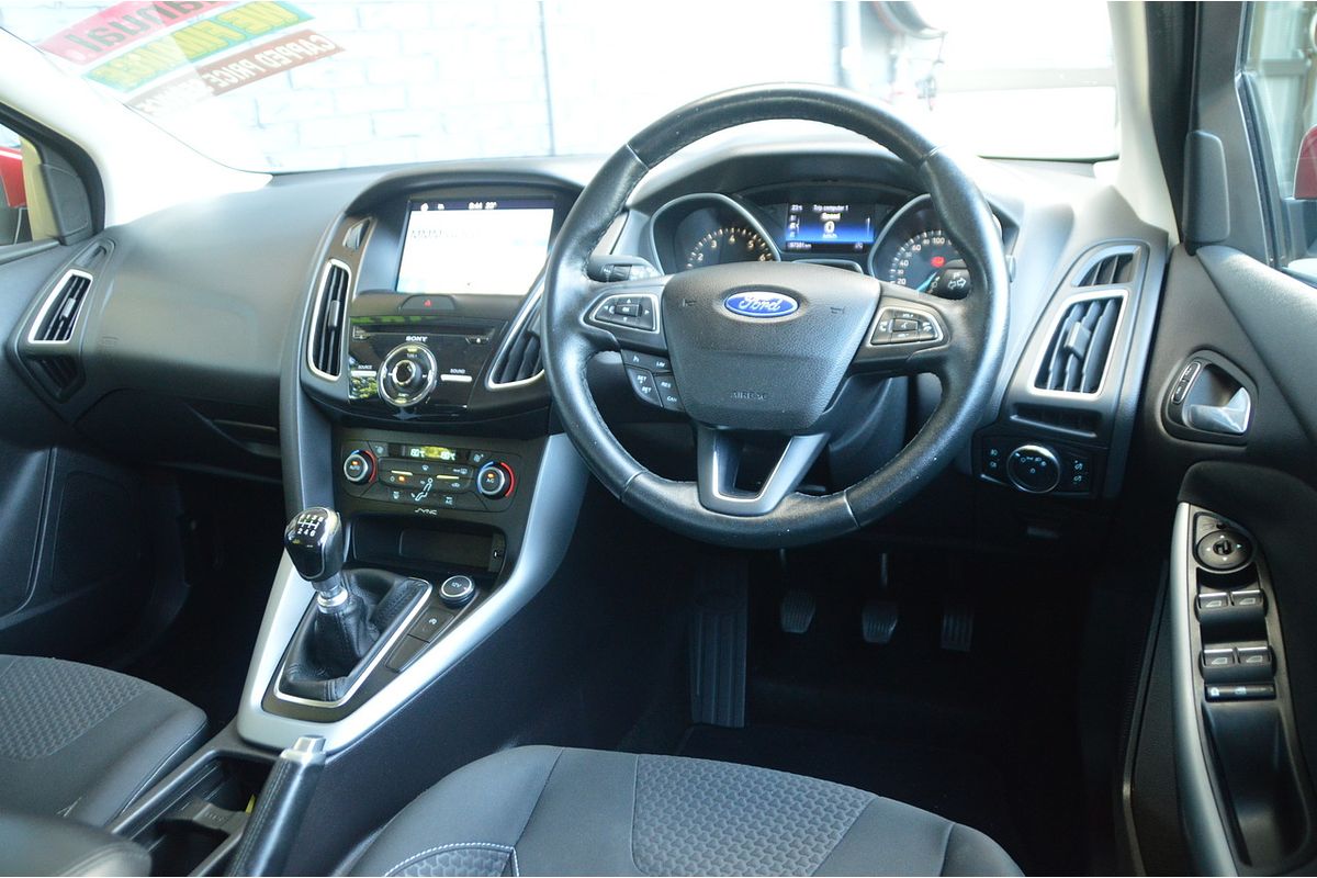 2016 Ford Focus Sport LZ