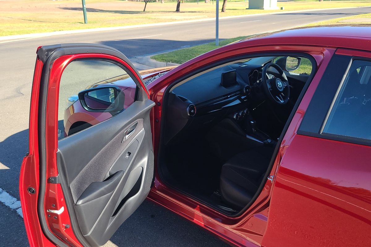 2025 Mazda 2 G15 Evolve DJ Series