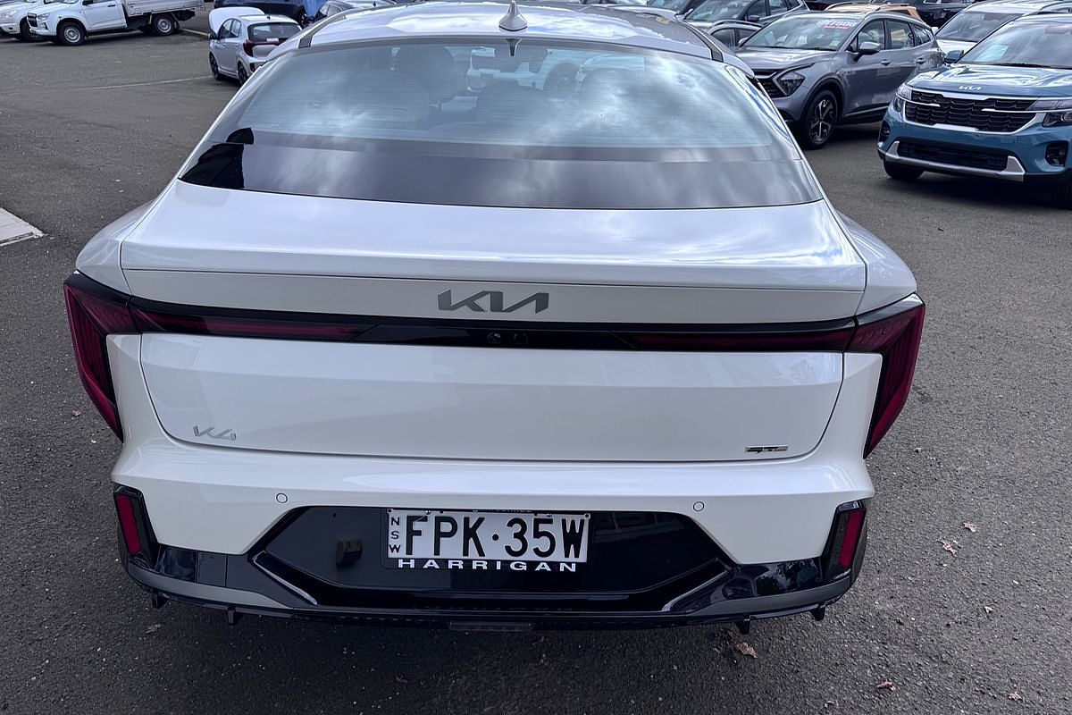 2024 Kia K4 GT-Line CL4m