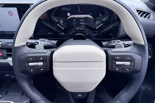 2024 Kia K4 GT-Line CL4m