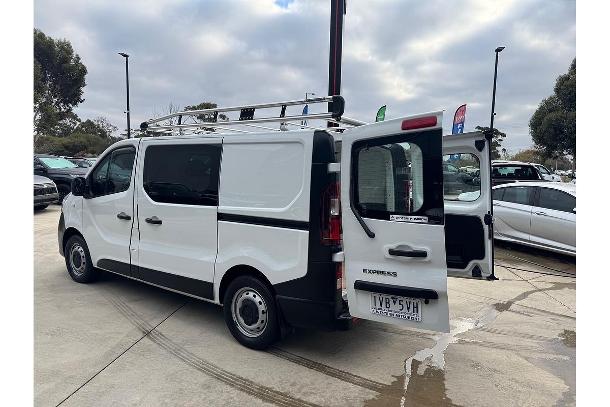 2021 Mitsubishi Express GLX SN SWB