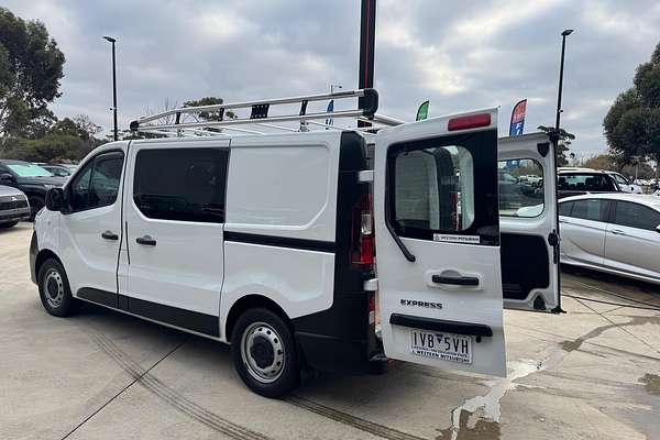 2021 Mitsubishi Express GLX SN SWB