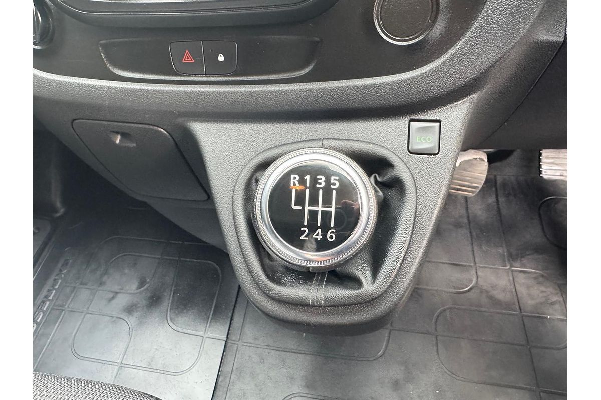 2021 Mitsubishi Express GLX SN SWB