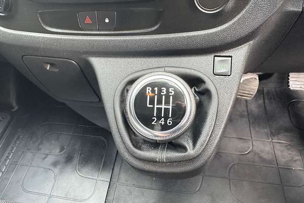 2021 Mitsubishi Express GLX SN SWB