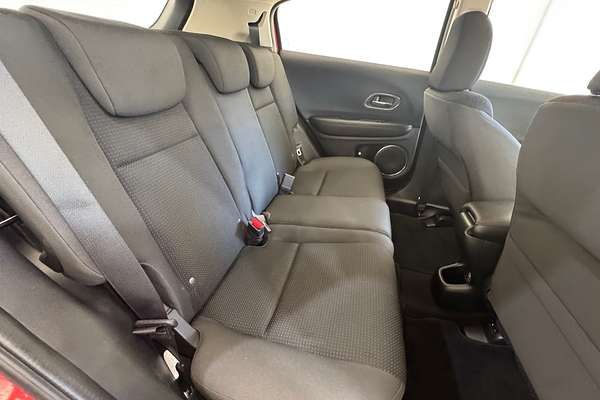 2019 Honda HR-V VTi-S
