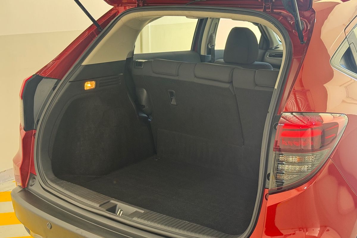 2019 Honda HR-V VTi-S